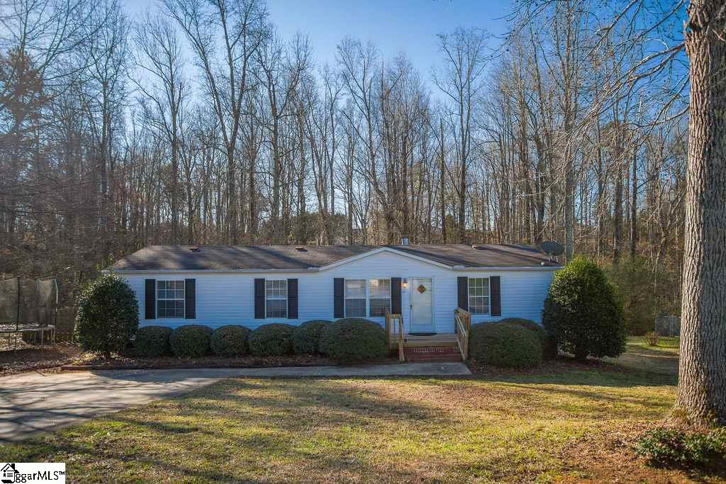 511 Valleybrook Lane Greer, SC 29651 - Photo 1 of 33 Gallery Image 1