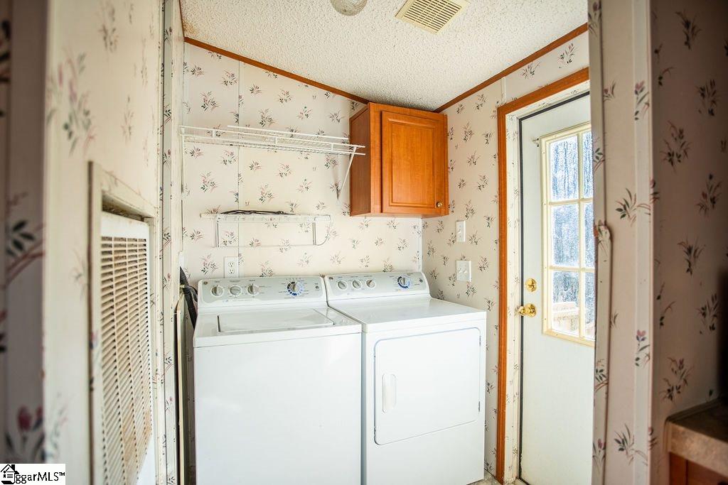 511 Valleybrook Lane Greer, SC 29651 - Photo 17 of 33 Gallery Image 17