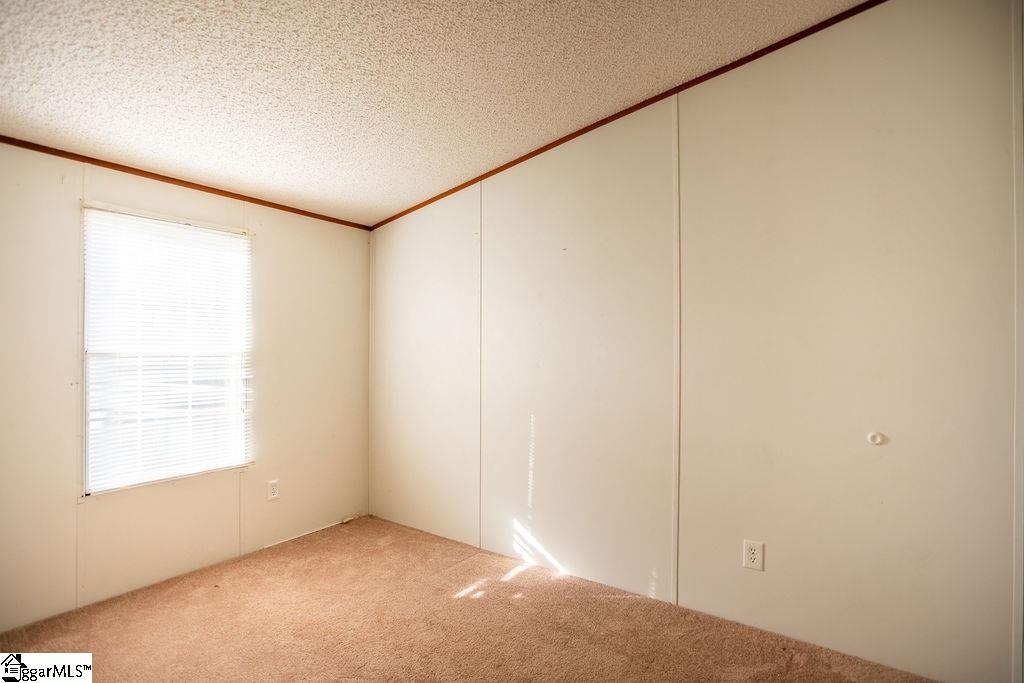 511 Valleybrook Lane Greer, SC 29651 - Photo 19 of 33 Gallery Image 19