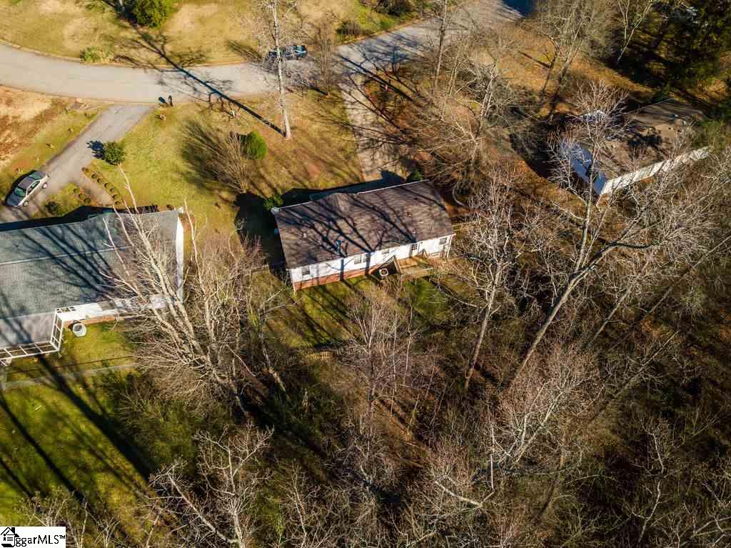 511 Valleybrook Lane Greer, SC 29651 - Photo 32 of 33 Gallery Image 32