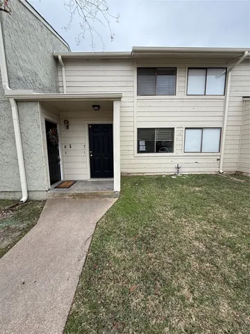 $102,500 | 4507 Carter Creek Parkway, Unit 7, Bryan, TX 77802