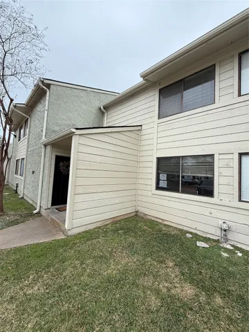 $102,500 | 4507 Carter Creek Parkway, Unit 7, Bryan, TX 77802