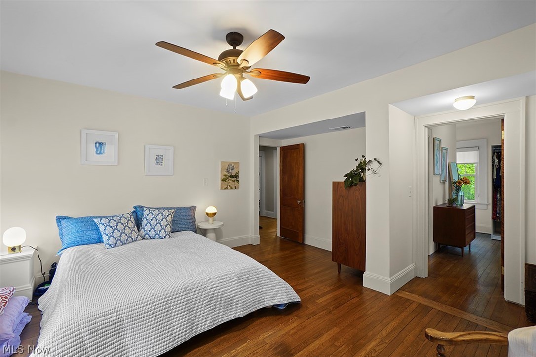 2649 Exeter Road Cleveland, OH 44118 - Photo 14 of 26 Gallery Image 14