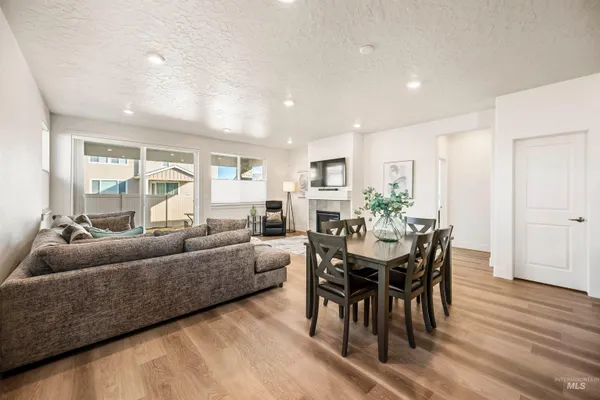 $549,000 | 212 East Arimo Street, Meridian, ID 83642