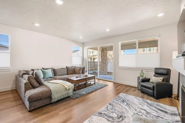 $549,000 | 212 East Arimo Street, Meridian, ID 83642