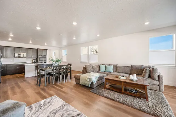 $549,000 | 212 East Arimo Street, Meridian, ID 83642