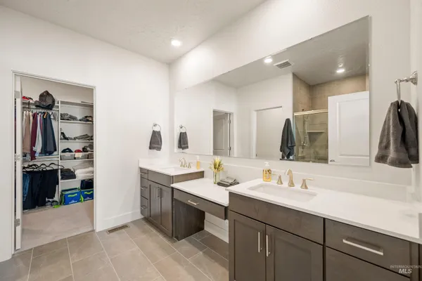 $549,000 | 212 East Arimo Street, Meridian, ID 83642