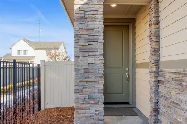 $549,000 | 212 East Arimo Street, Meridian, ID 83642