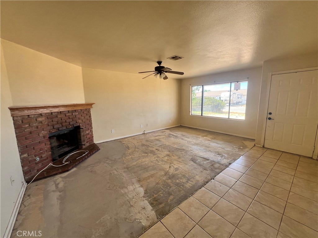 13632 Fran Street Edwards, CA 93523 - Photo 4 of 18