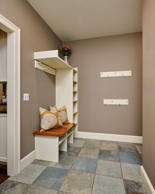46 Sovereign Way Northampton, MA 01062 - Photo 16 of 42