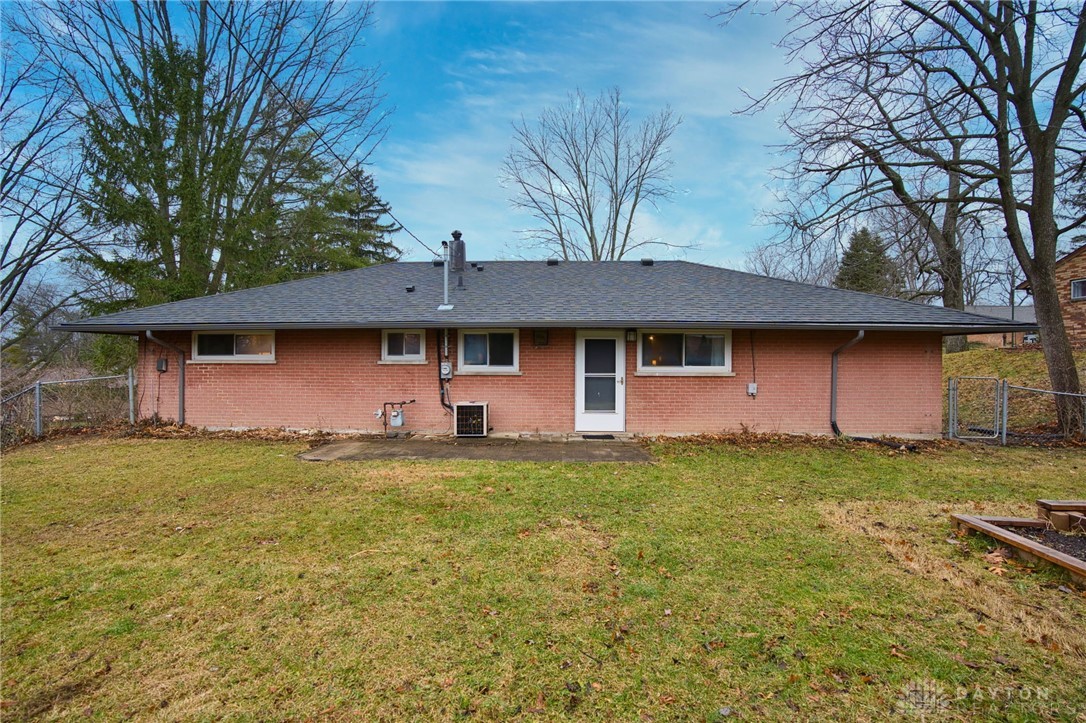 4624 Sunray Road Kettering, OH 45429 - Photo 29 of 37