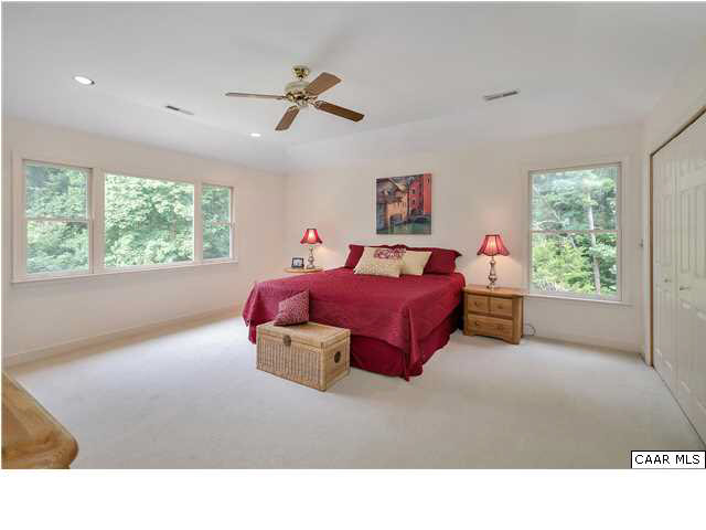 121 Vincennes Road Charlottesville, VA 22911 - Photo 18 of 42 a living room with furniture and a large window