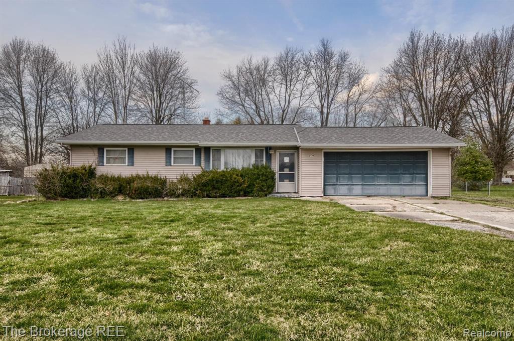 1228 West Stanley Road Mount Morris, MI 48458 - Photo 1 of 23