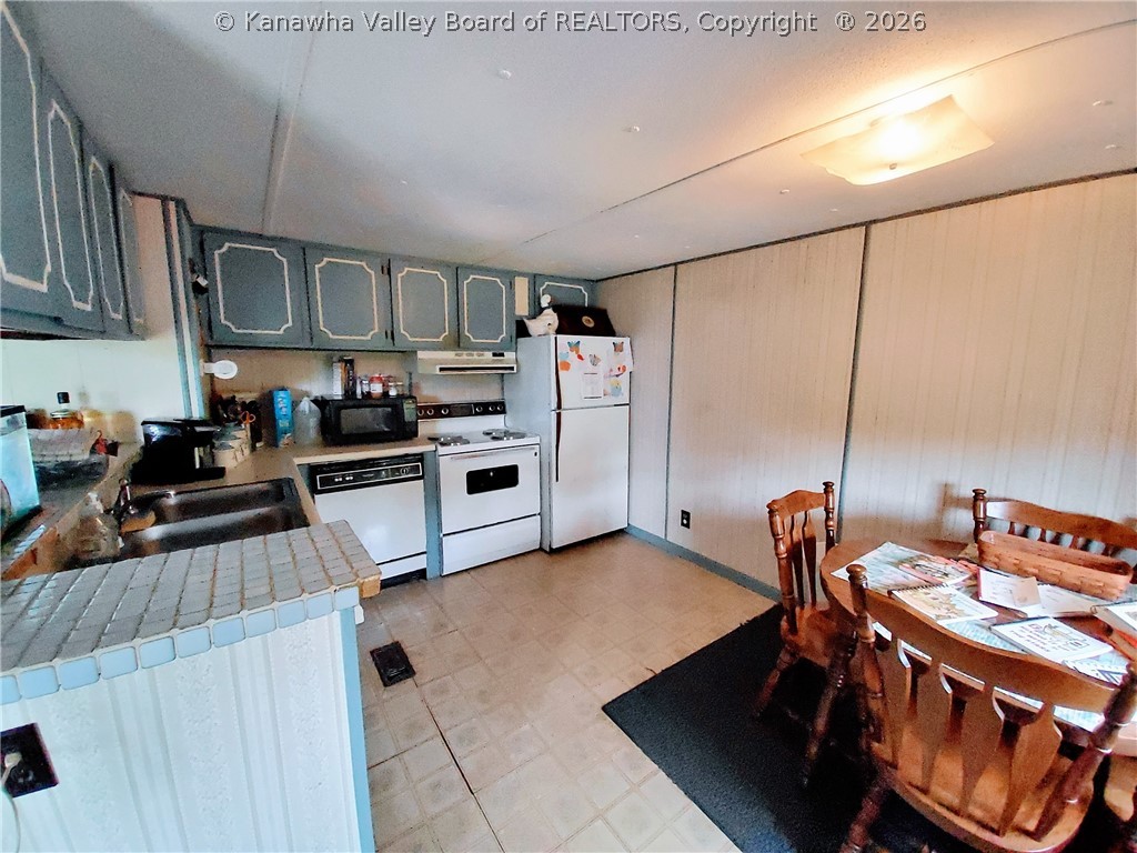 4238 Salt Creek Road Gallipolis Ferry, WV 25515 - Photo 7 of 25 Gallery Image 7