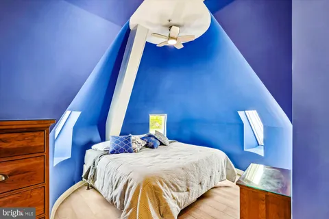 $699,900 | 3240 Hiatt Place Northwest, Unit 4, Washington, DC 20010