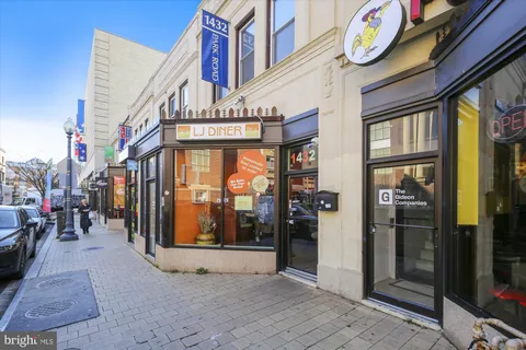 $699,900 | 3240 Hiatt Place Northwest, Unit 4, Washington, DC 20010