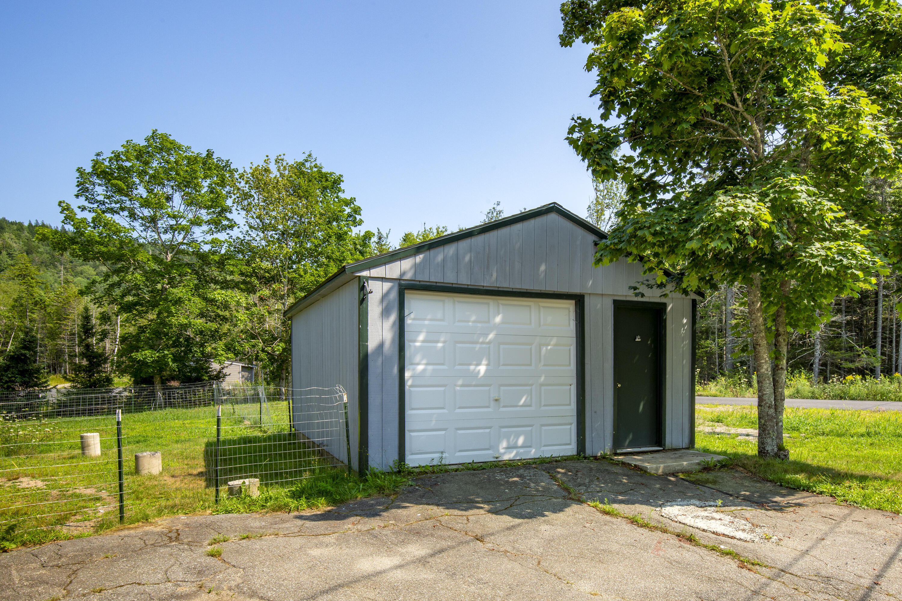 19 Upper Dunbar Road Seal Harbor, ME 04675 - Photo 15 of 16 08-19UpperDunbarRd-SealHarbor-KS