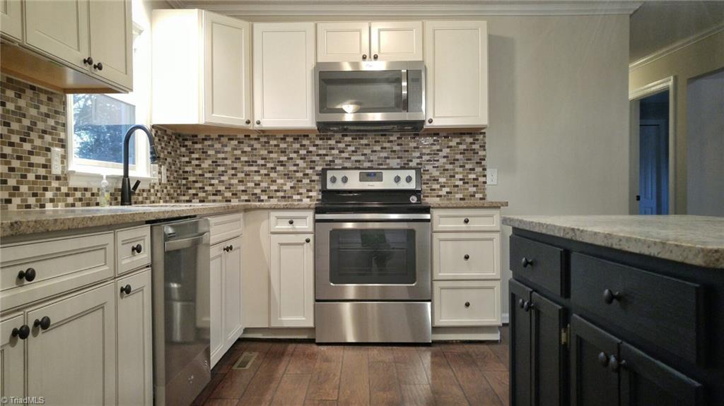 2873 Frye Bridge Road Clemmons, NC 27012 - Photo 12 of 30 Gallery Image 12