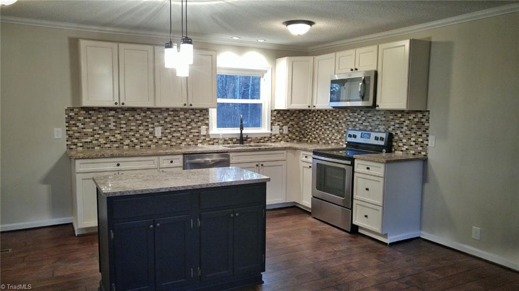 2873 Frye Bridge Road Clemmons, NC 27012 - Photo 13 of 30 Gallery Image 13