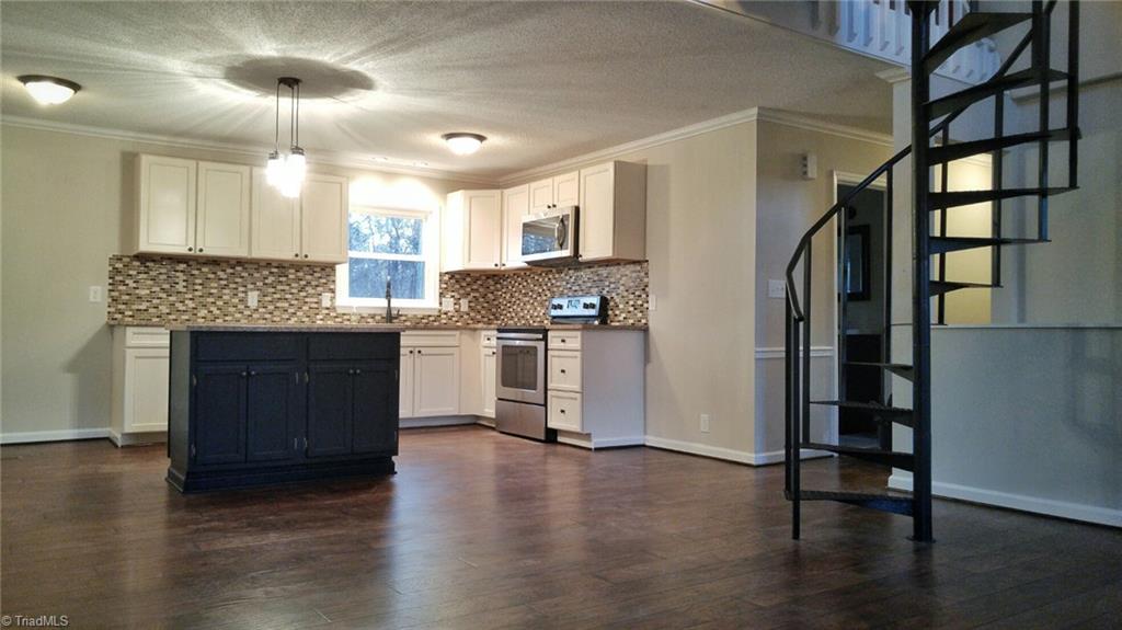 2873 Frye Bridge Road Clemmons, NC 27012 - Photo 10 of 30 Gallery Image 10