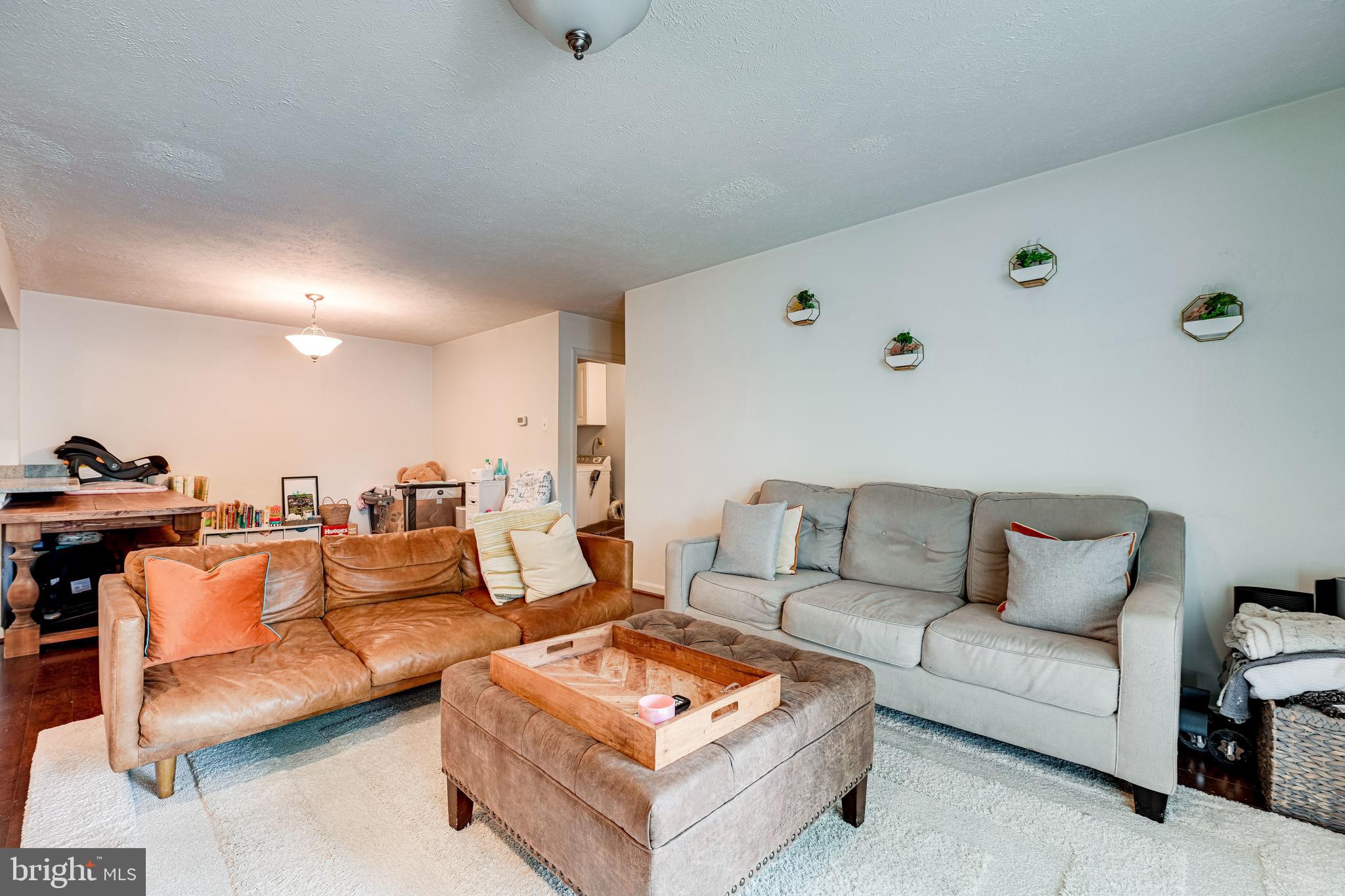 10130 Oakton Terrace Road, Unit 10130 Oakton, VA 22124 - Photo 11 of 33