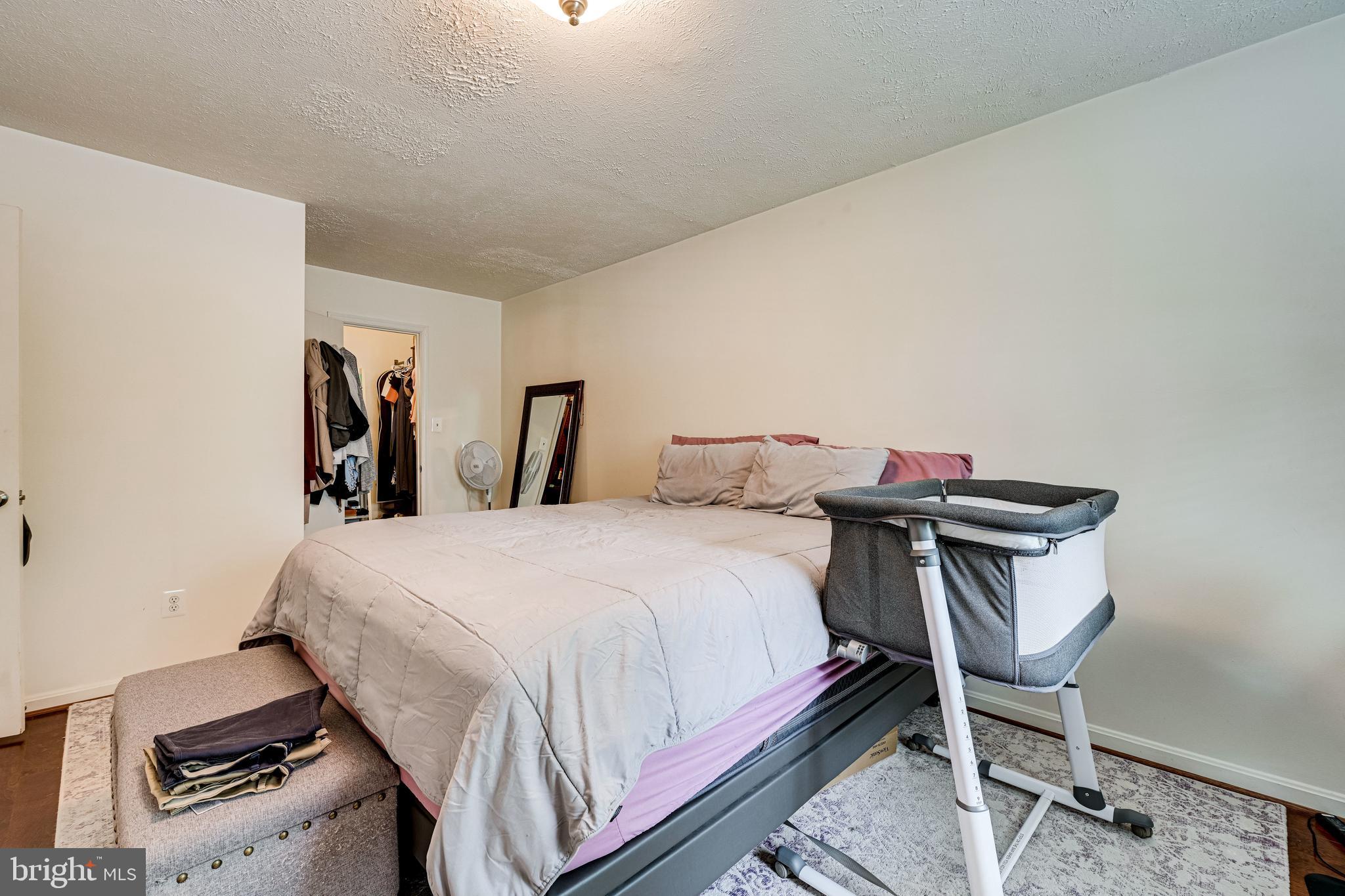 10130 Oakton Terrace Road, Unit 10130 Oakton, VA 22124 - Photo 17 of 33