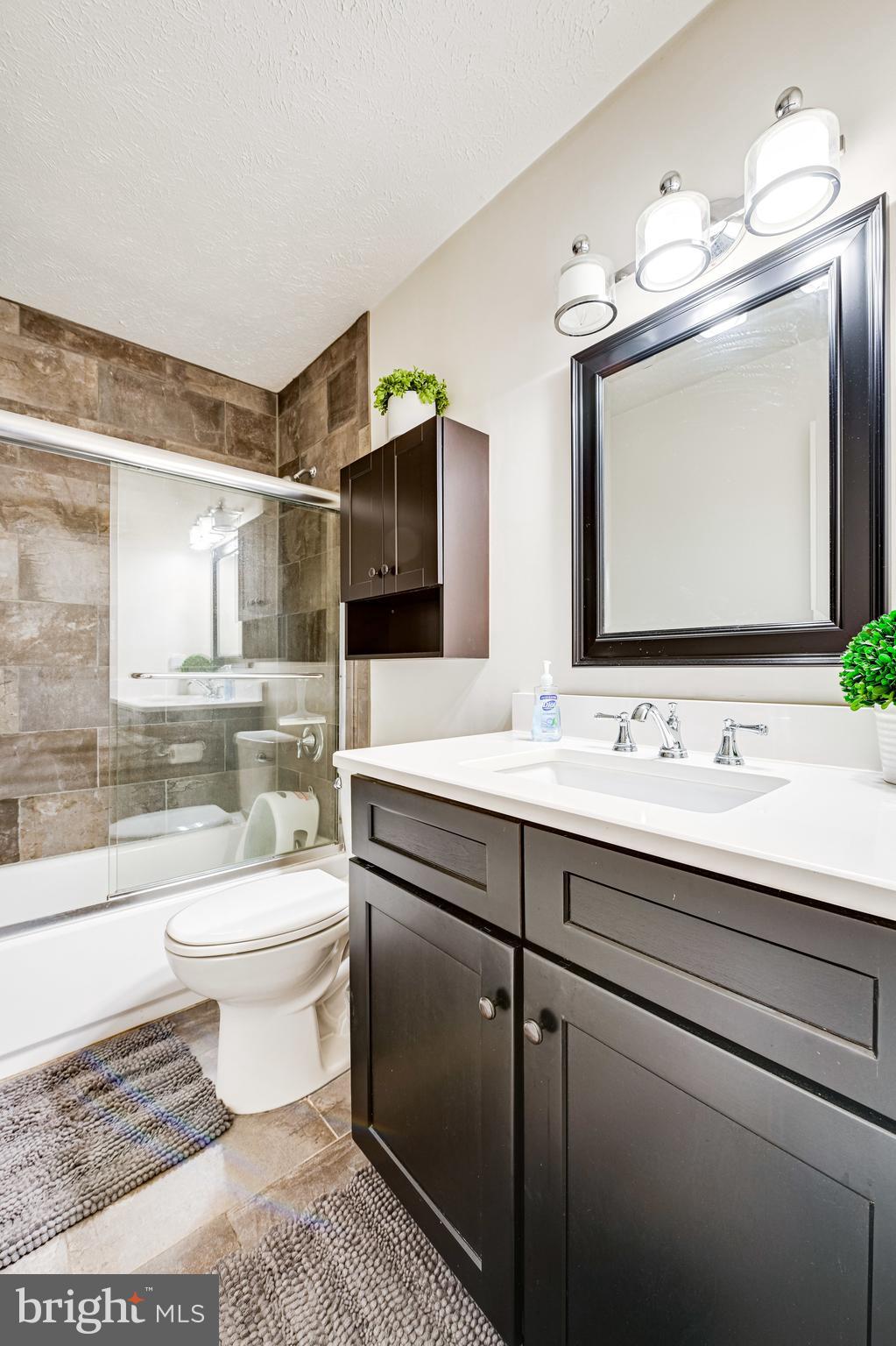 10130 Oakton Terrace Road, Unit 10130 Oakton, VA 22124 - Photo 19 of 33