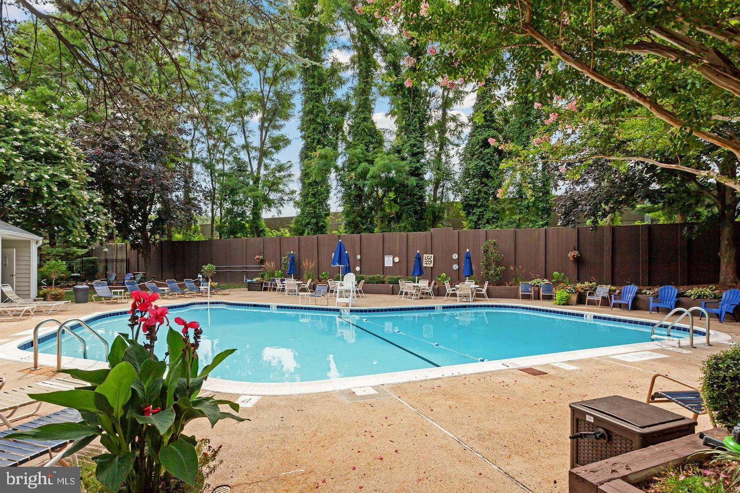 10130 Oakton Terrace Road, Unit 10130 Oakton, VA 22124 - Photo 31 of 33