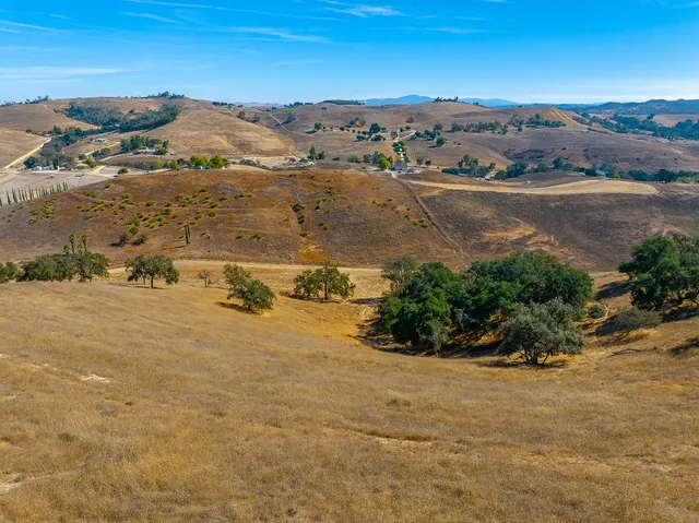 $865,000 | 0 East E Highway, Templeton, CA 93465