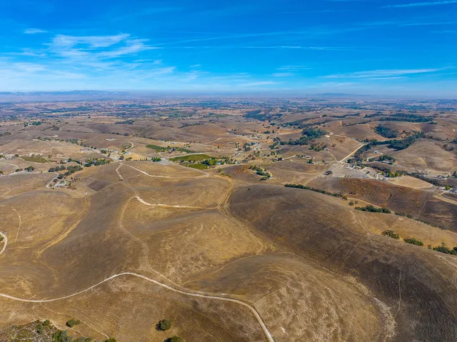 $865,000 | 0 East E Highway, Templeton, CA 93465