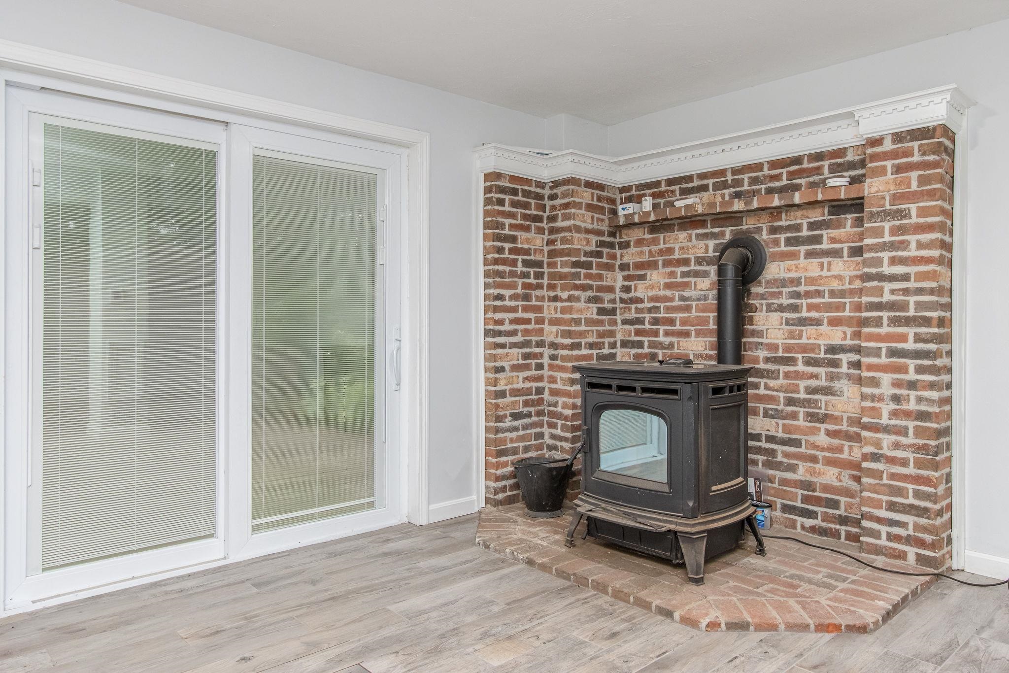 20 Redfield Circle Derry, NH 03038 - Photo 50 of 54