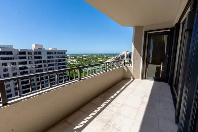 $10,500 | 251 Crandon Boulevard, Unit 1228, Key Biscayne, FL 33149