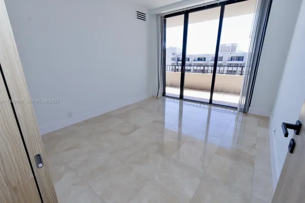 $9,200 | 251 Crandon Boulevard, Unit 1228, Key Biscayne, FL 33149