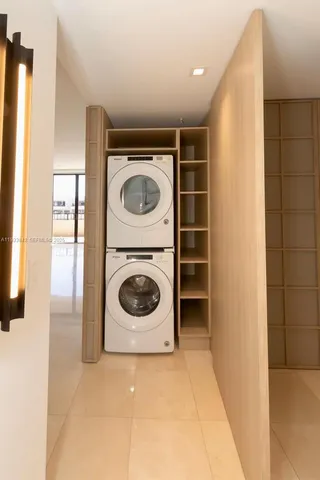 $10,500 | 251 Crandon Boulevard, Unit 1228, Key Biscayne, FL 33149