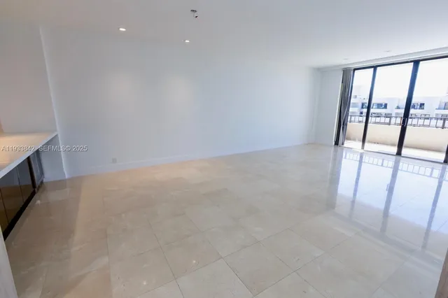 $10,500 | 251 Crandon Boulevard, Unit 1228, Key Biscayne, FL 33149