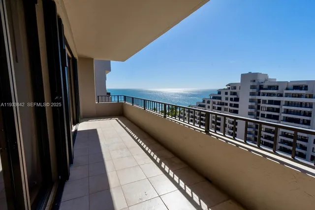 $10,500 | 251 Crandon Boulevard, Unit 1228, Key Biscayne, FL 33149