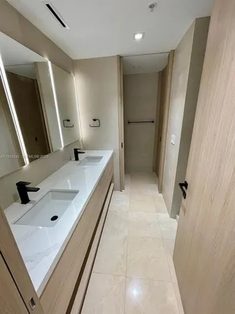 $9,200 | 251 Crandon Boulevard, Unit 1228, Key Biscayne, FL 33149