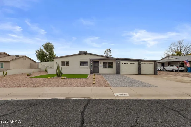 $564,500 | 3009 East Corrine Drive, Phoenix, AZ 85032