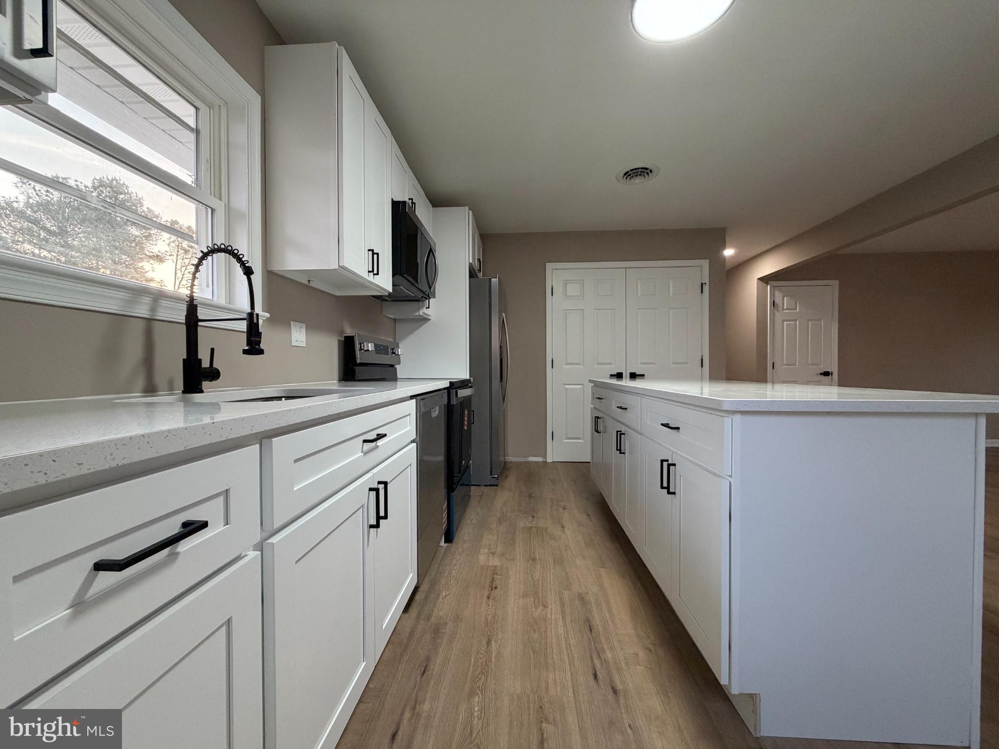 1906 Harbor Drive Chester, MD 21619 - Photo 7 of 44