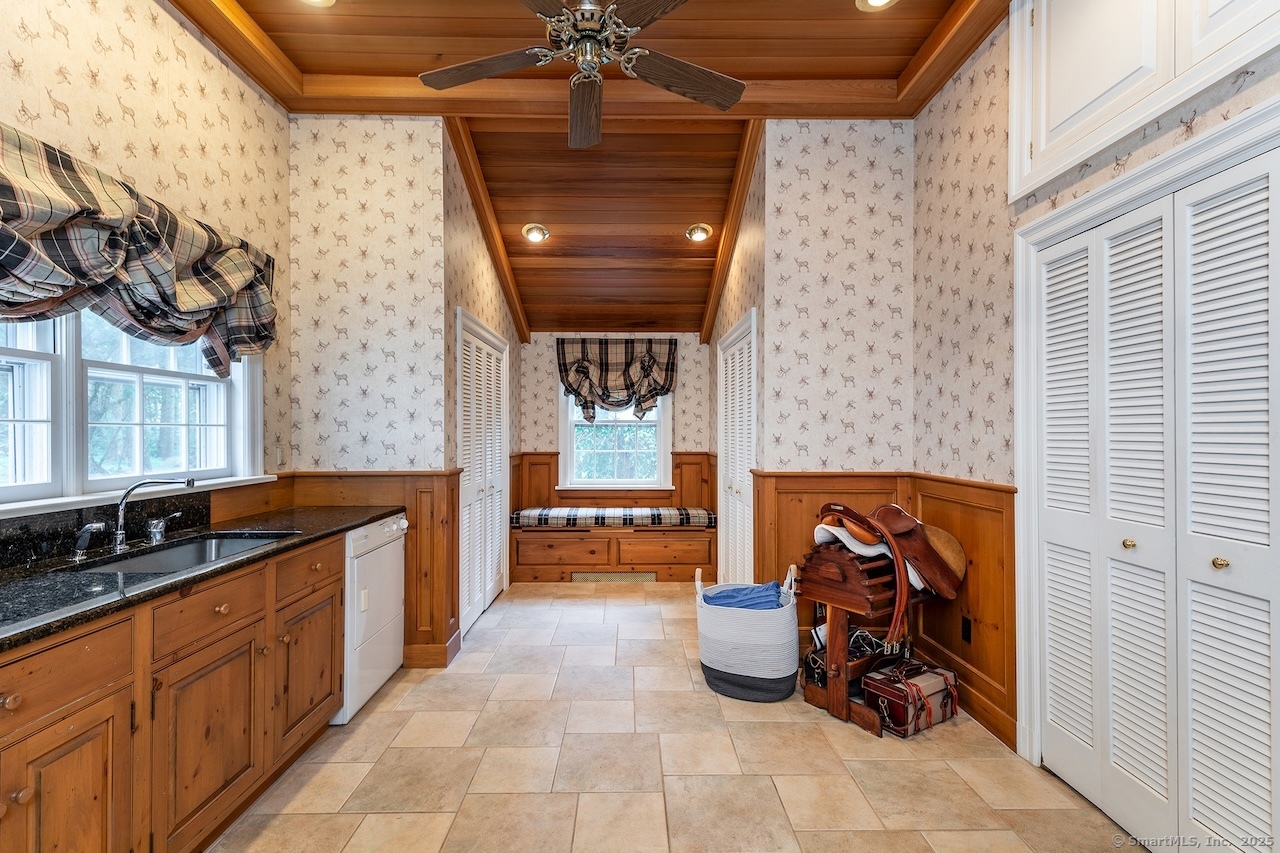 19 Seherr Thoss Drive Litchfield, CT 06759 - Photo 32 of 37 a view of a storage & utility room