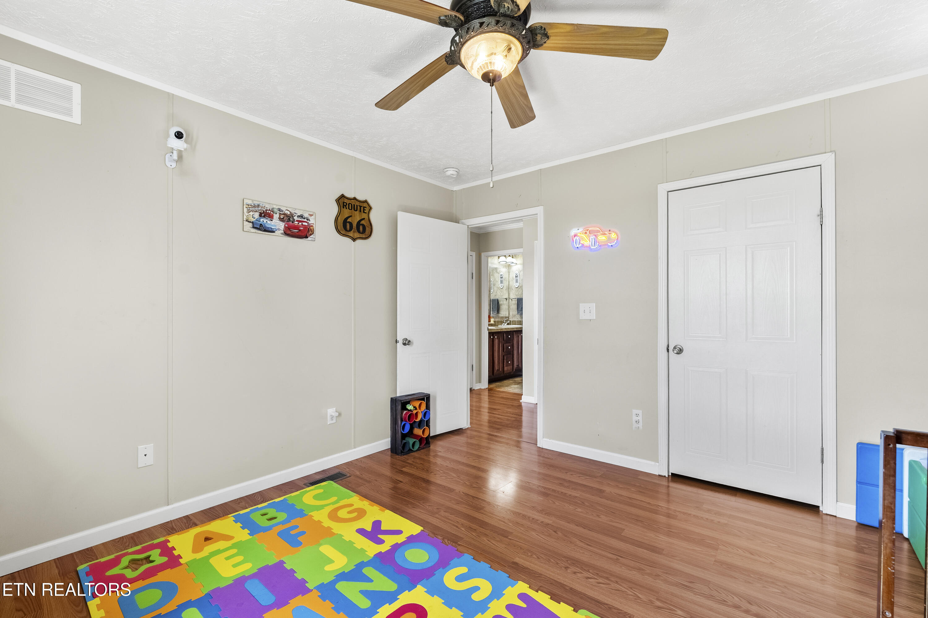 379 Walker Road Sharps Chapel, TN 37866 - Photo 26 of 50 DSC06321-HDR