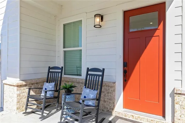 $489,990 | 4365 Buttonwood Lane, Lilburn, GA 30047