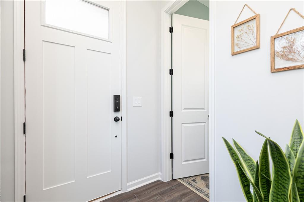 4365 Buttonwood Lane Lilburn, GA 30047 - Photo 8 of 47