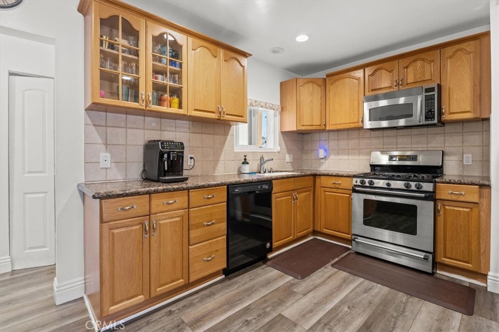 750 Sheldon Street El Segundo, CA 90245 - Photo 6 of 33 Gallery Image 6