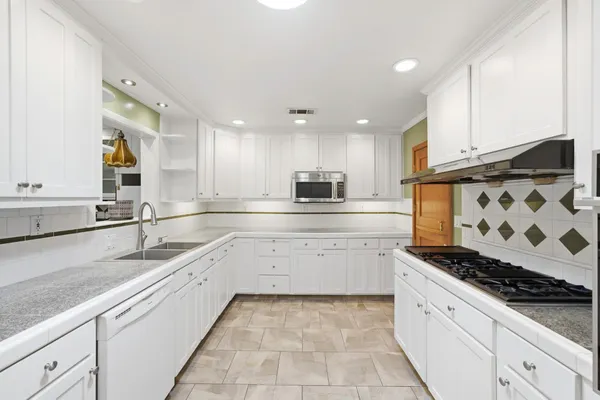 $499,900 | 2821 Kino Street, Sacramento, CA 95821