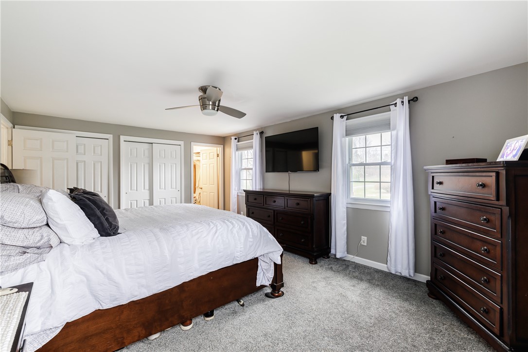 218 Frisbee Hill Road Greece, NY 14468 - Photo 24 of 34