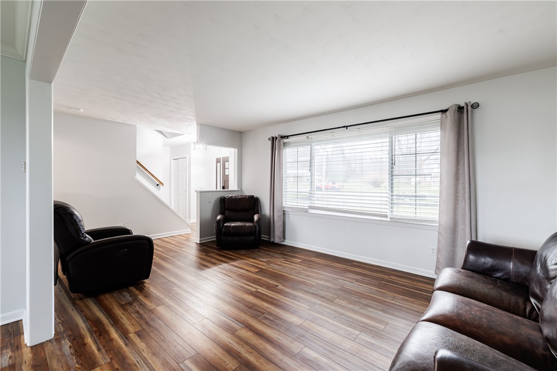 218 Frisbee Hill Road Greece, NY 14468 - Photo 6 of 34