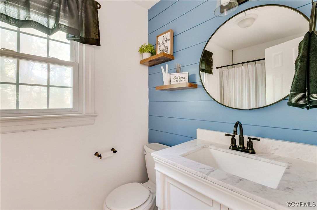 7512 Lantern Ridge Court Chesterfield, VA 23832 - Photo 29 of 41 Updated Full bathroom with vanity, toilet, wood wa