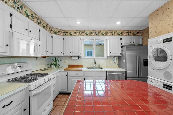 $850,000 | 1 English Street, Salem, MA 01970