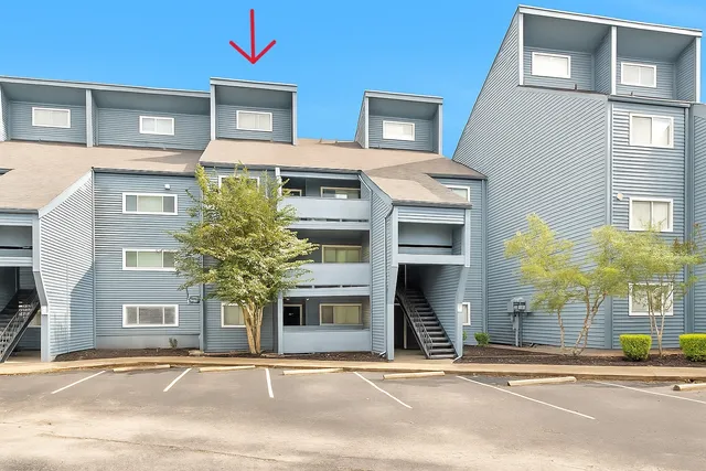 $249,900 | 12500 Melville Drive, Unit 345D, Montgomery, TX 77356